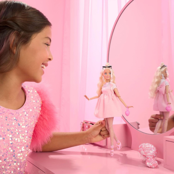 Păpușă Barbie Deluxe Style model HYV27 3+ photo 7