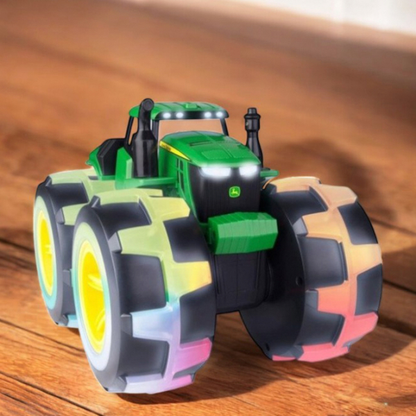 Tрактор Tomy John Deere T46644
Желтый
Зеленый  photo 4