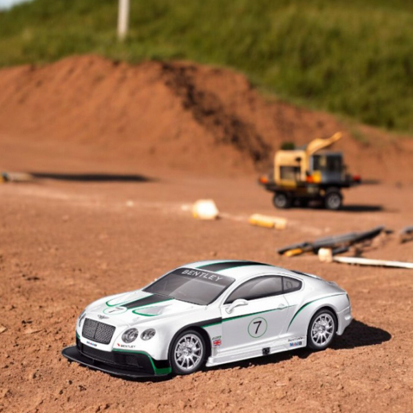 Машинка RC Bentley GT3 866-2426
Зелёный
Белый  photo 6