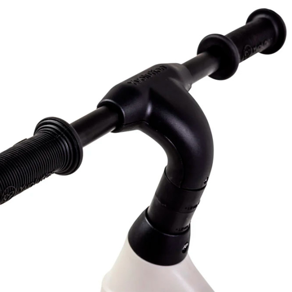 Bicicletă fără pedale Yvolution Y Velo Pro 12" White Black Aluminiu / Pentru copii photo 5