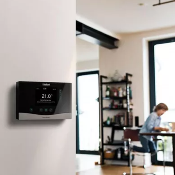 Termostat Vaillant 122617 Black Pentru centrale electrice /  photo 2