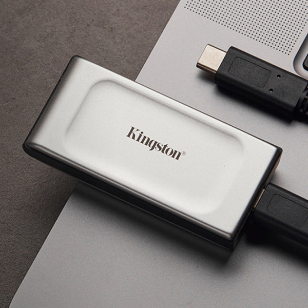 Unități de stocare externe SSD Kingston XS2000 BoC 2 TB Silver  photo 6