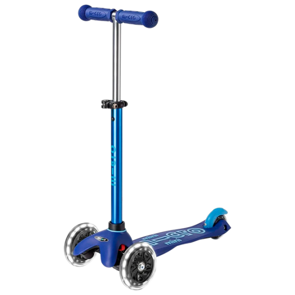 Trotinetă pentru copii cu trei roți Micro Mini Deluxe LED (MMD142) Blue 2 ani, 50 kg, Din PU photo 1