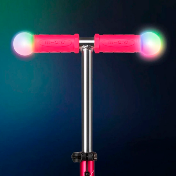 Trotinetă pentru copii cu trei roți Micro Mini Deluxe Magic LED (MMD130) Pink 2 ani, 50 kg, Din PU photo 4