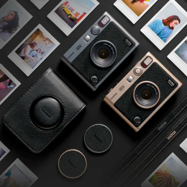 Cameră foto FujiFilm Instax Mini Evo 90th + Titanium Gold CMOS, 4.9 MP, f/2.0 photo 2