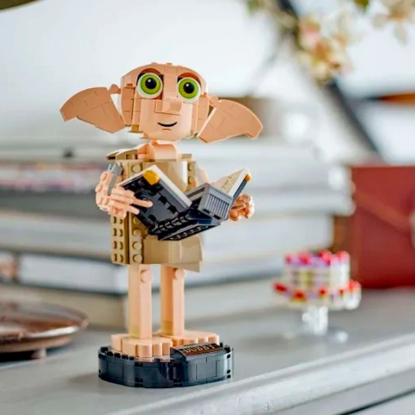 Constructor LEGO Dobby the house Elf Beige Numărul de piese 403, 8+ photo 5