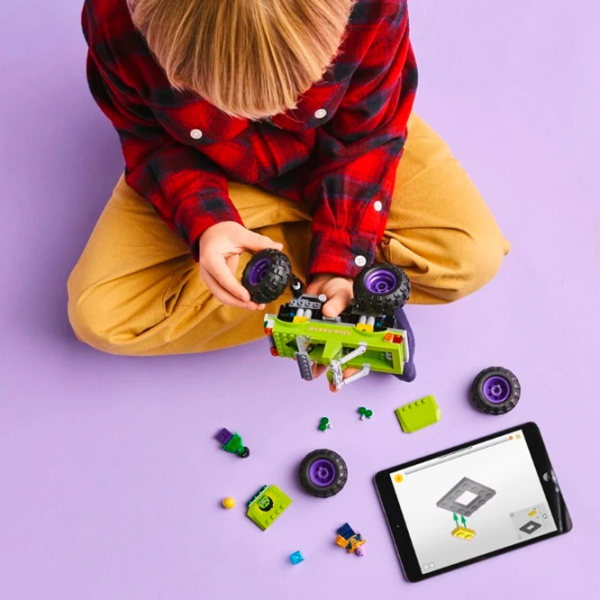 Constructor LEGO The Hulk Truck vs. Thanos Green Numărul de piese 229, 7+ photo 3