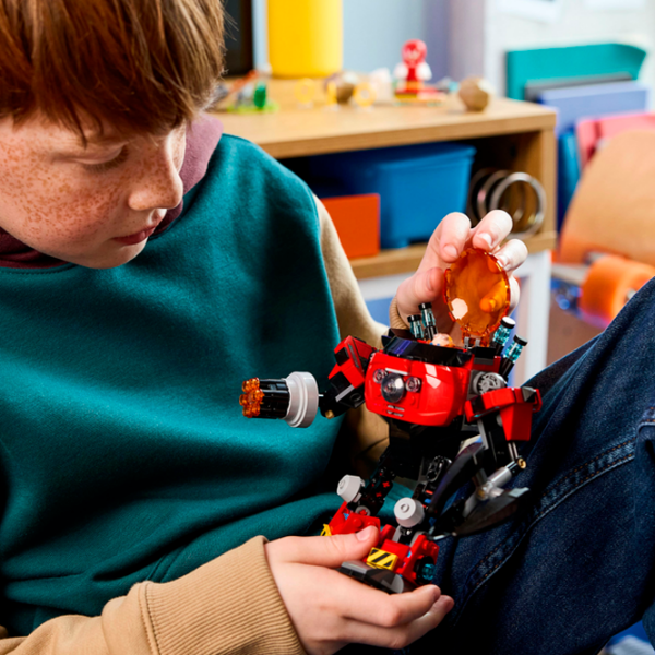 Constructor LEGO Knuckles vs. Dr. Eggman Egg Crusher Mech Blue Numărul de piese 350, 8+ photo 4