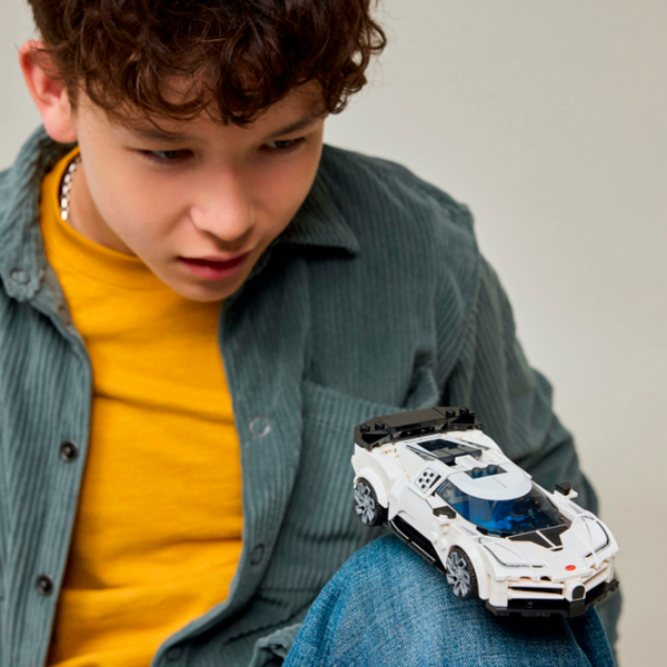 Constructor LEGO Bugatti Centodieci White Numărul de piese 291, 9+ photo 3