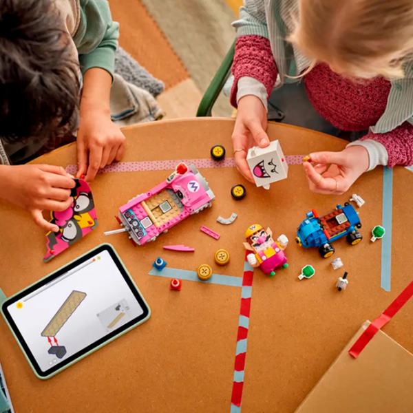 Constructor LEGO Wario & King Boo Pink Numărul de piese 512, 8+ photo 7