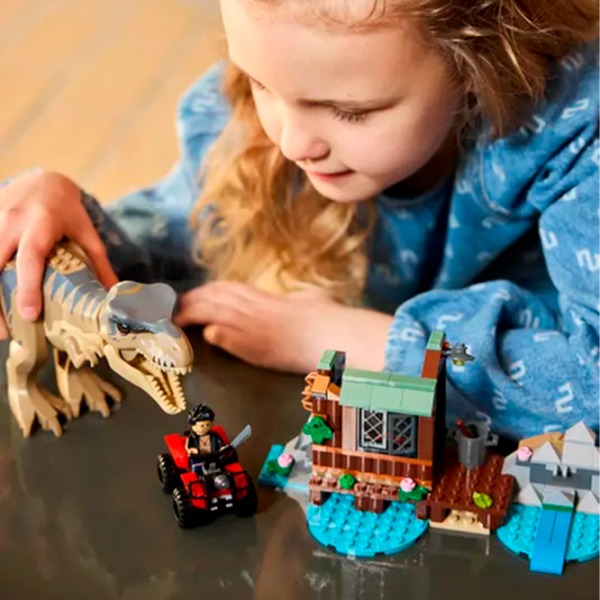 Constructor LEGO T. rex River Escape Gray Numărul de piese 199, 5+ photo 4