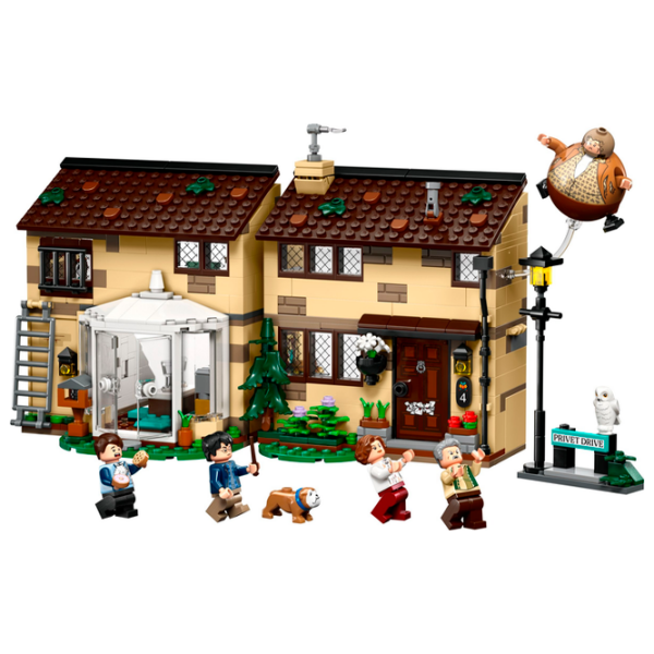 Constructor LEGO Privet Drive: Aunt Marges Vizit Brown Numărul de piese 639, 8+ photo 2