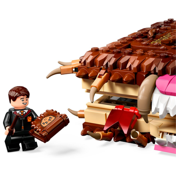 Constructor LEGO Champing Monster Book of Monsters Brown Numărul de piese 518, 9+ photo 7