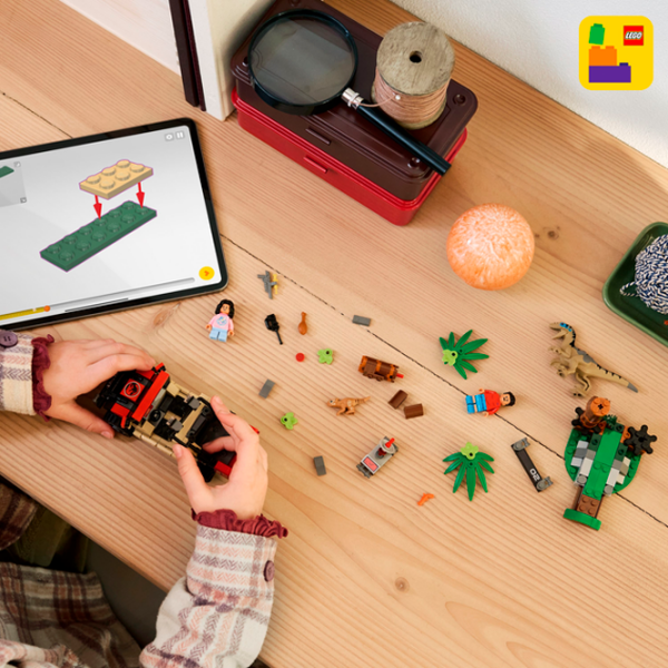 Constructor LEGO Raptor Off-Road Escape Brown Numărul de piese 285, 6+ photo 5