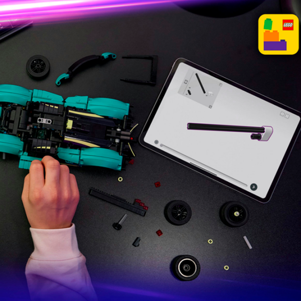 Constructor LEGO Aston Martin Valkyrie Aquamarin Numărul de piese 707, 9+ photo 6