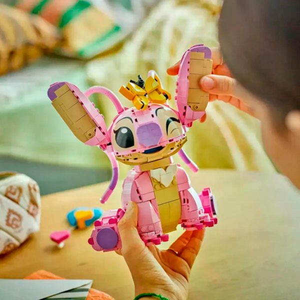 Constructor LEGO Angel Pink Numărul de piese 784, 9+ photo 5