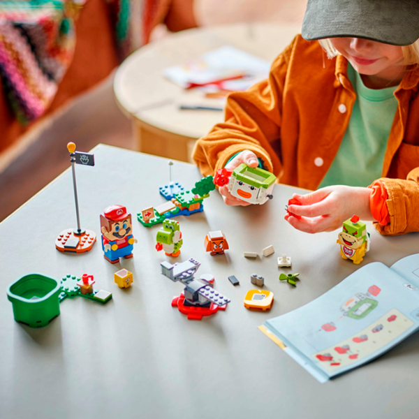 Constructor LEGO Adventures with Interactive Mario Multicolor Numărul de piese 218, 6+ photo 5