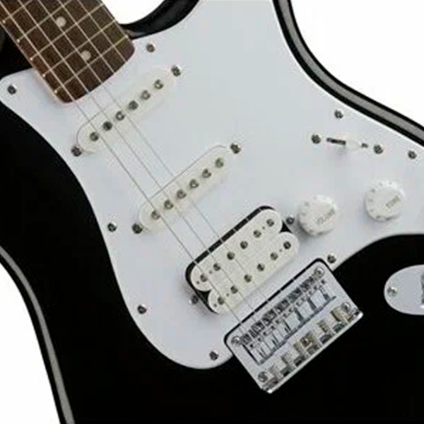 Chitară electrică Fender Squier Bullet Strat HSS
Black , 4/4 photo 7