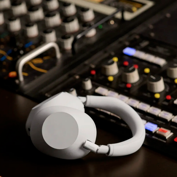 Căști Sony WH-1000XM6B Silver Fără fir / Personal / Over the ear photo 9