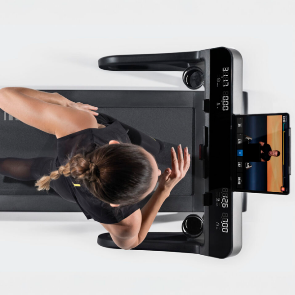 Беговая дорожка Technogym MyRun Черный 140 кг, 20 км/ч photo 2