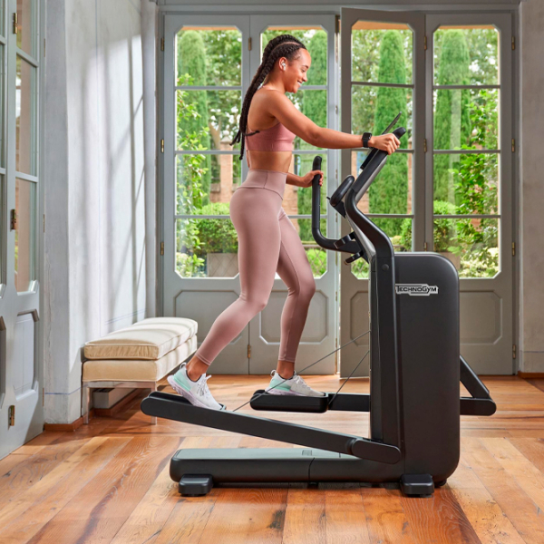 Bicicletă eliptică Technogym Elliptical Black 130 kg photo 9