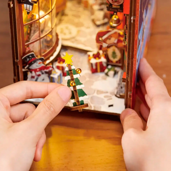 Puzzle 3D DIY Christmas Street (TGC06) Numărul de piese: 289, Vârsta recomandată: 14+ photo 8