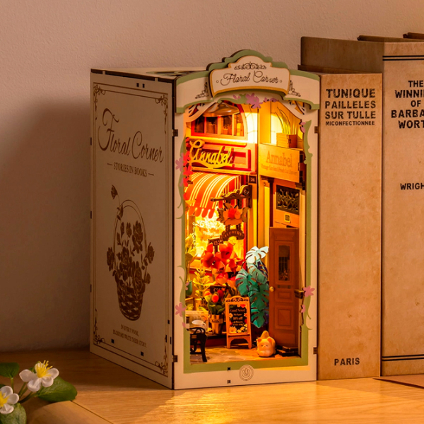 Puzzle 3D RoLife Book Nook (TGB09) Numărul de piese: 164, Vârsta recomandată: 14+ photo 3