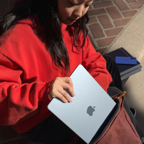 Laptop Apple MacBook Air 13.6 2025 Sky Blue 13.6" | 16 GB | 512 GB | Apple M4 10C/10G | VGA Integrată photo 8