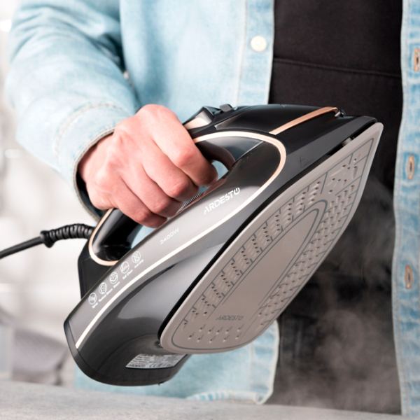 Fier de călcat Ardesto IR-B2235 Black 2400 W, 32 g/min, 0.45 l, Ceramică photo 11