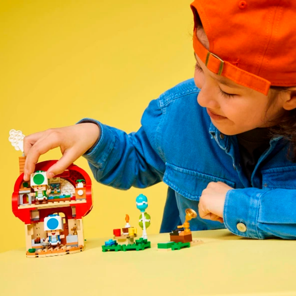 Constructor LEGO Mario Kart Party At Toads House Red Numărul de piese 276, 7+ photo 5
