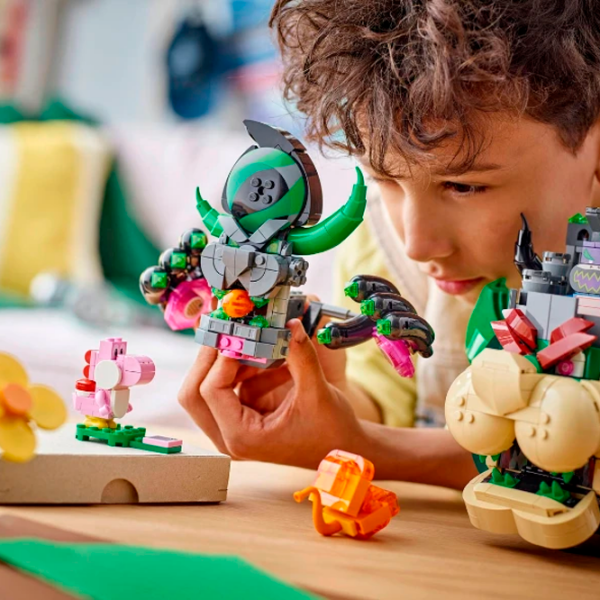 Constructor LEGO Prince Florian & Castle Bowser Green Numărul de piese 1251, 9+ photo 4