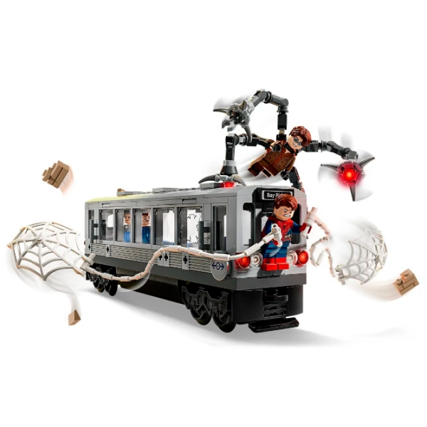 Constructor LEGO Spider-Man Vs. Doc Ock Subway Train Scene Gray Numărul de piese 393, 9+ photo 3
