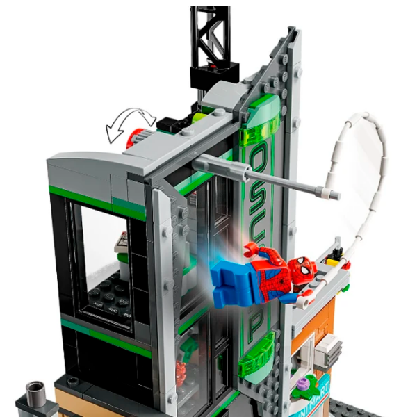 Constructor LEGO Spider-Man Vs. Oscorp Gray Numărul de piese 808, 10+ photo 6