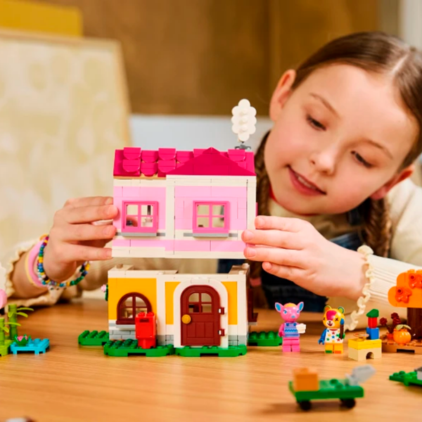 Constructor LEGO Creative Houses: Seasons Of Fun Green Numărul de piese 814, 7+ photo 4