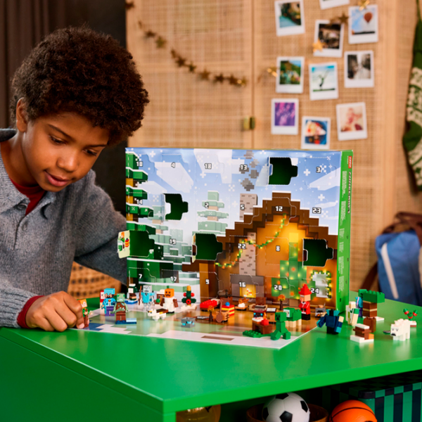 Constructor LEGO Advent Calendar Green Numărul de piese 300, 7+ photo 4