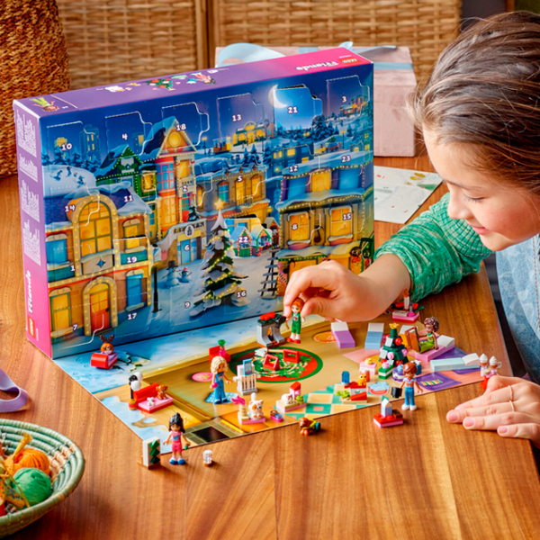 Constructor LEGO Advent Calendar Violet Numărul de piese 237, 6+ photo 4