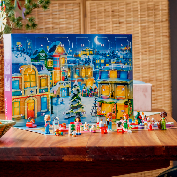 Constructor LEGO Advent Calendar Violet Numărul de piese 237, 6+ photo 5