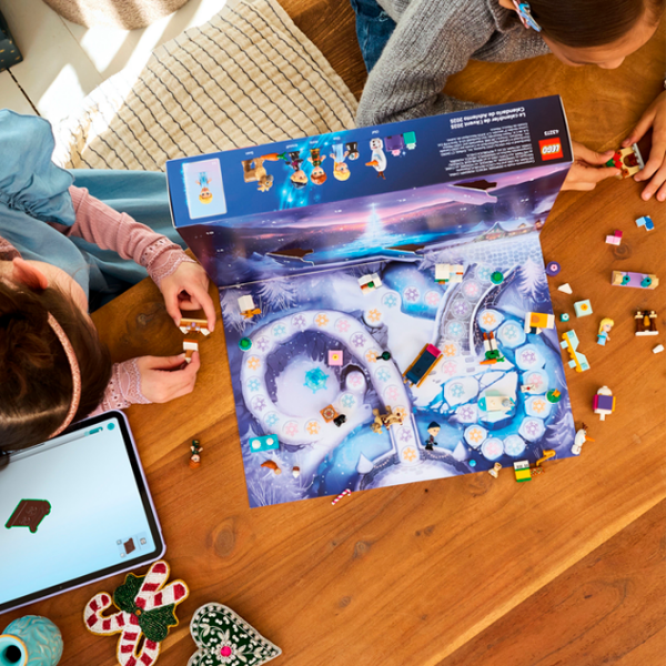Constructor LEGO Advent Calendar Blue Numărul de piese 231, 5+ photo 3