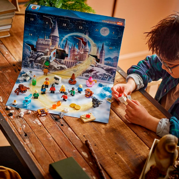 Constructor LEGO Advent Calendar Blue Numărul de piese 278, 7+ photo 4