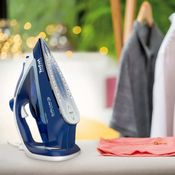 Fier de călcat Tefal FV5770E0 Blue 2700 W, 50 g/min, 0.27 l, Metal photo 8