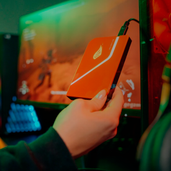 Unități de stocare externe SSD Verbatim Surefire PyroDrive Gaming 1 TB Red  photo 6