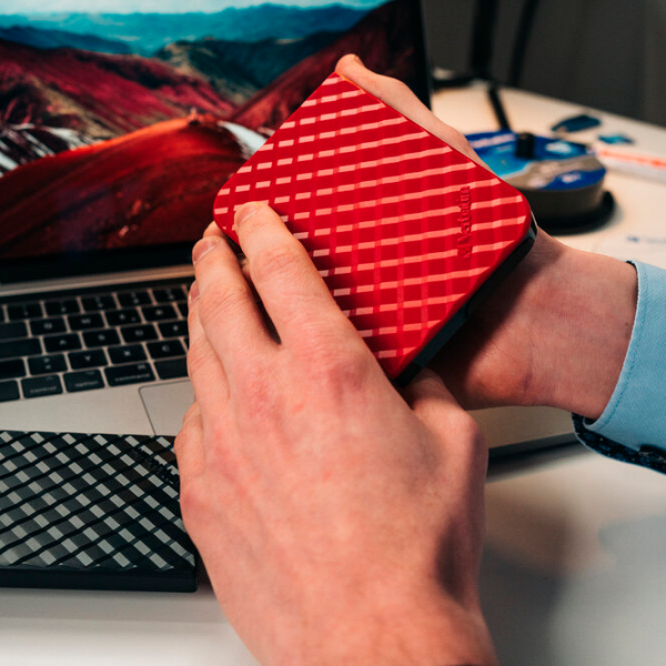 Unitate externă de stocare HDD Verbatim Store 'n' Go 1 TB Red  photo 5