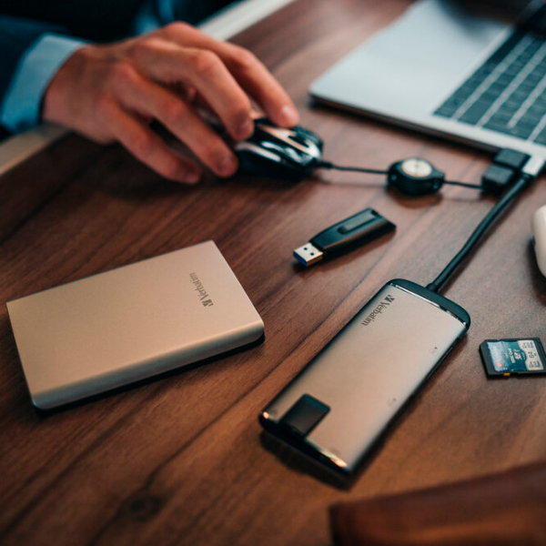 Unități de stocare externe SSD Verbatim Store 'n' Go G1 1 TB Silver  photo 4
