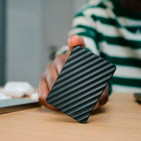 Unități de stocare externe SSD Verbatim Store 'N’ Go Mini Stripe 512 GB Black  photo 7