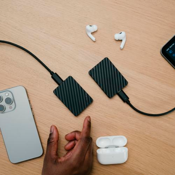 Unități de stocare externe SSD Verbatim Store 'N’ Go Mini Stripe 2 TB Black  photo 5