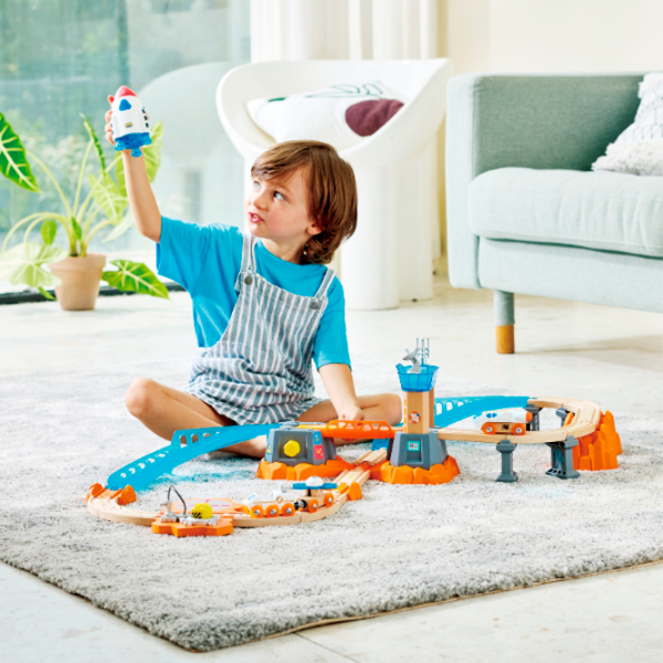 Set jucării Hape Love Play. Learn Lansarea Misiunii pe Marte E3798 Red Pentru copii, 3+ photo 7