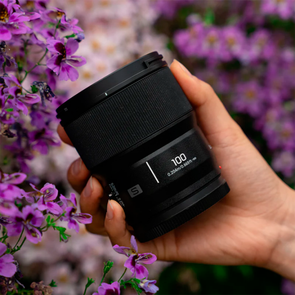 Объектив Panasonic Lumix S 100mm f/2.8, Черный  photo 6