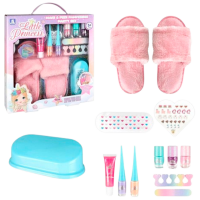 Set cosmetica Essa Toys Beauty and style 2106S Multicolor , 3+
