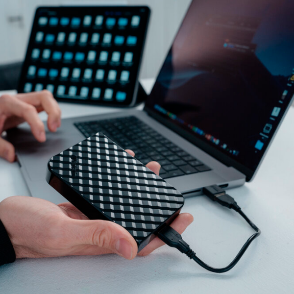 Unitate externă de stocare HDD Verbatim Store 'n' Go 4 TB Black  photo 5