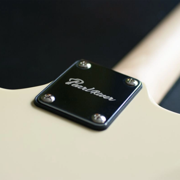 Chitară electrică Pearl River GST10 IV
White , 4/4 photo 6
